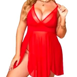 Queen Stunning Red Badydoll Set